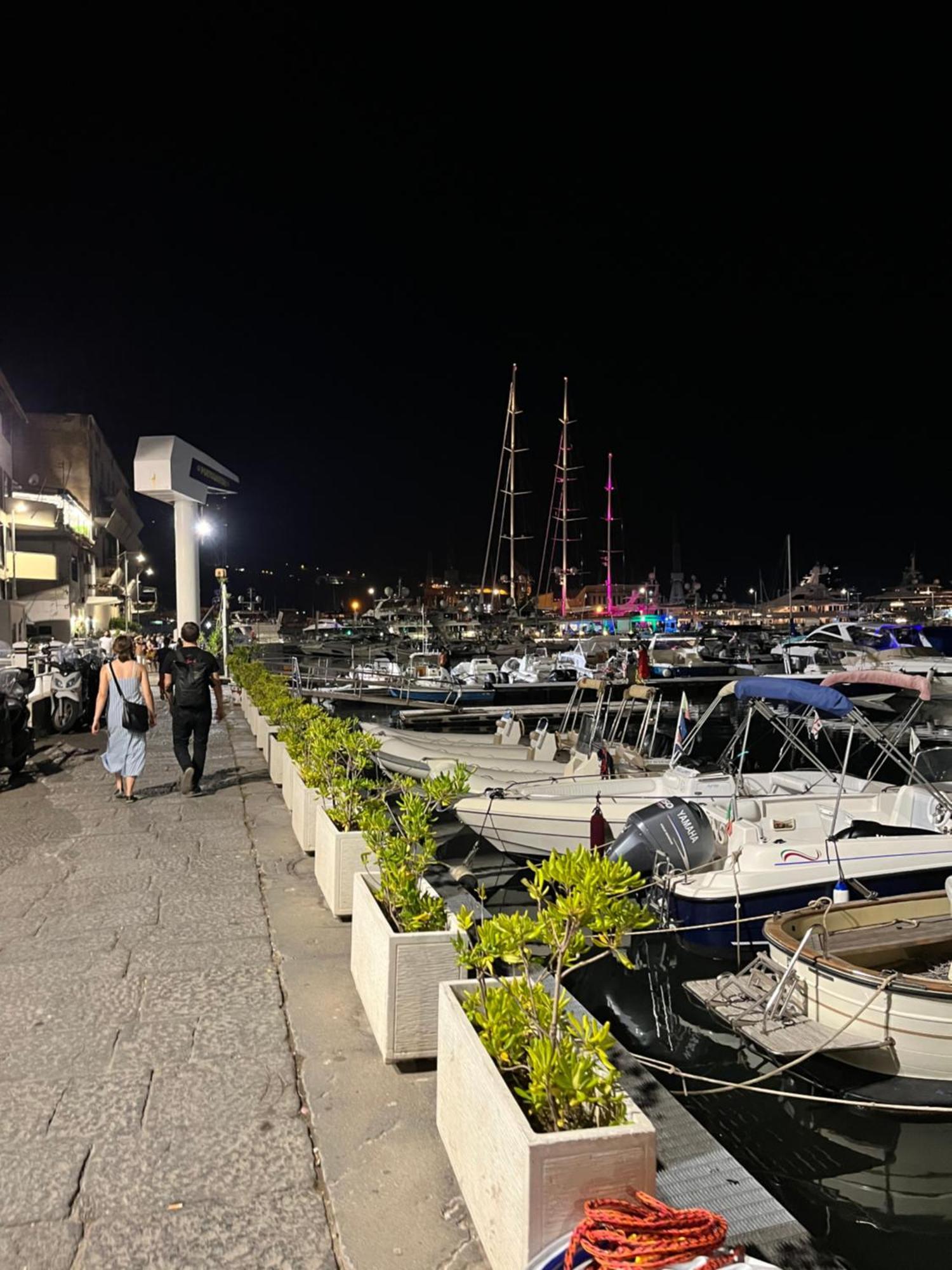 Ammos Suite Sorrento Coast 卡斯特拉玛雷帝斯达比亚 外观 照片